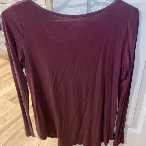 Purple long sleeve shirt - Picture 3 of 3